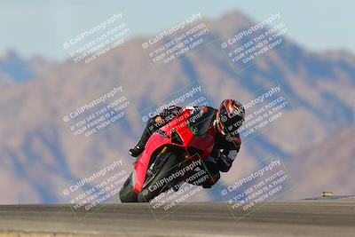 media/Dec-15-2023-Apex Assassins (Fri) [[91f19fb1c7]]/Trackday 2/Session 5 (Turn 9)/